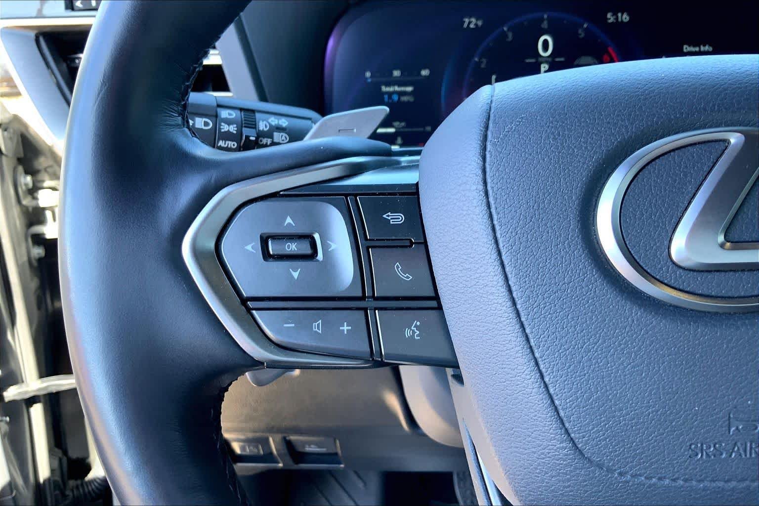 Used 2024 Incognito Lexus Luxury+ image 22