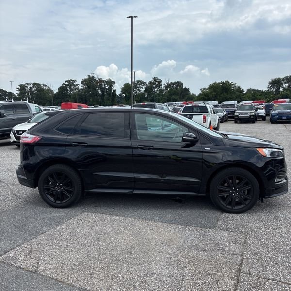 Used 2020 Black Ford ST Line image 4