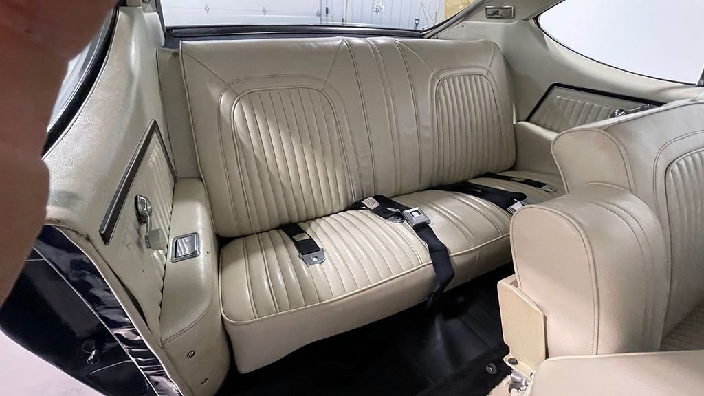 Used 1968  Oldsmobile Supreme image 40