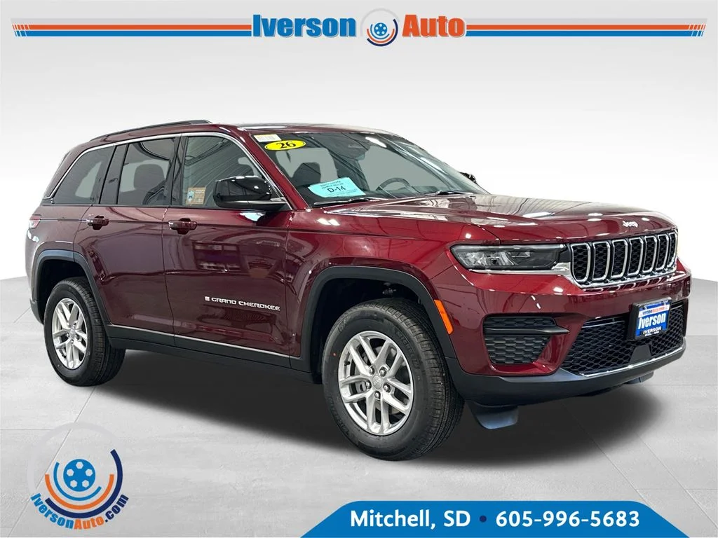 2026 Jeep Grand Cherokee Laredo X 4x4's photo