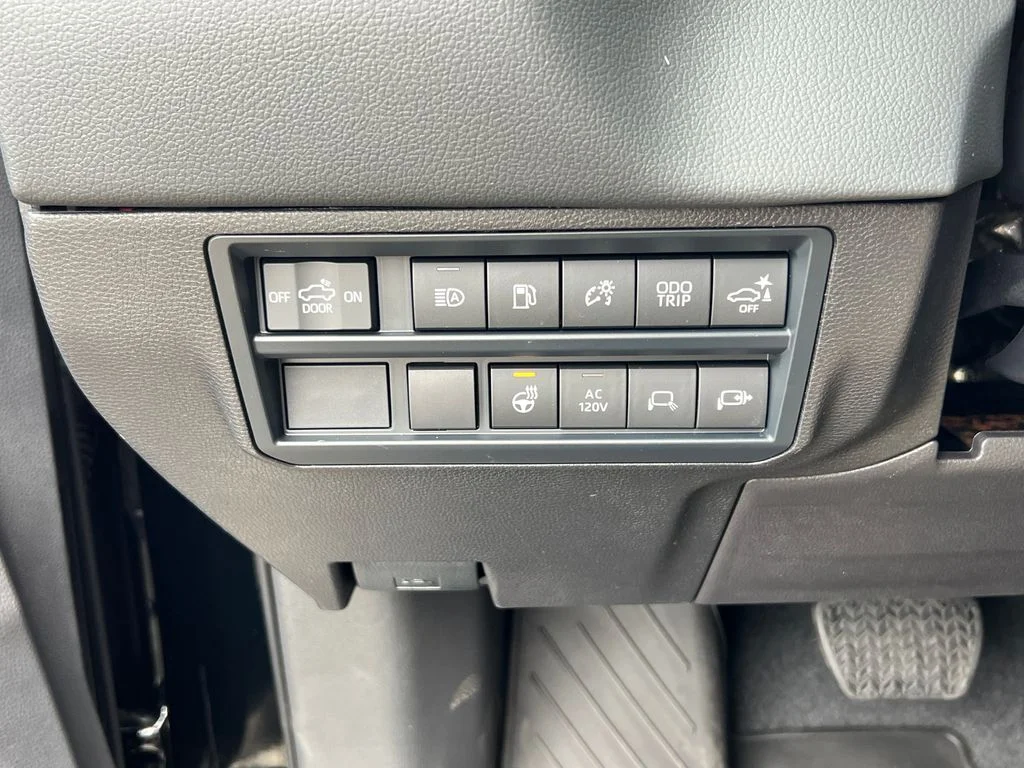 2026 Toyota Tundra Limited - Photo 21