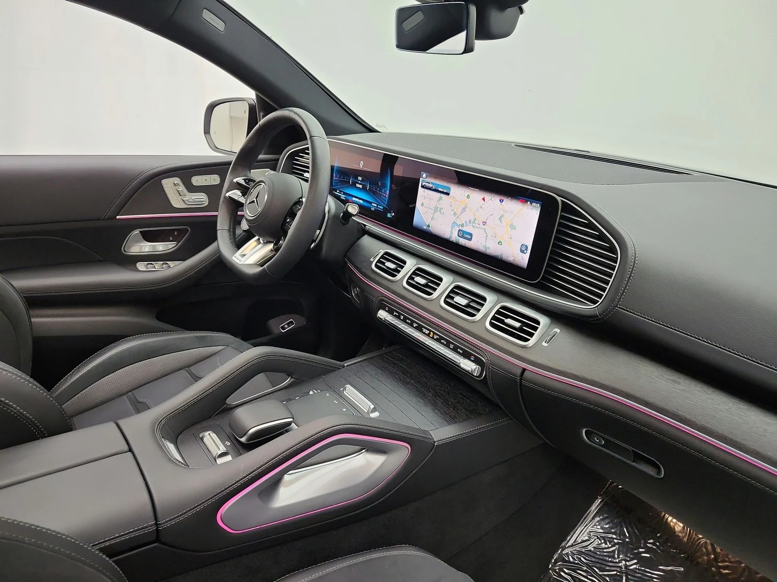 Certified Used 2025 Cirrus Silver Metallic Mercedes-Benz AMG® GLE 53 4MATIC+ Coupe image 18