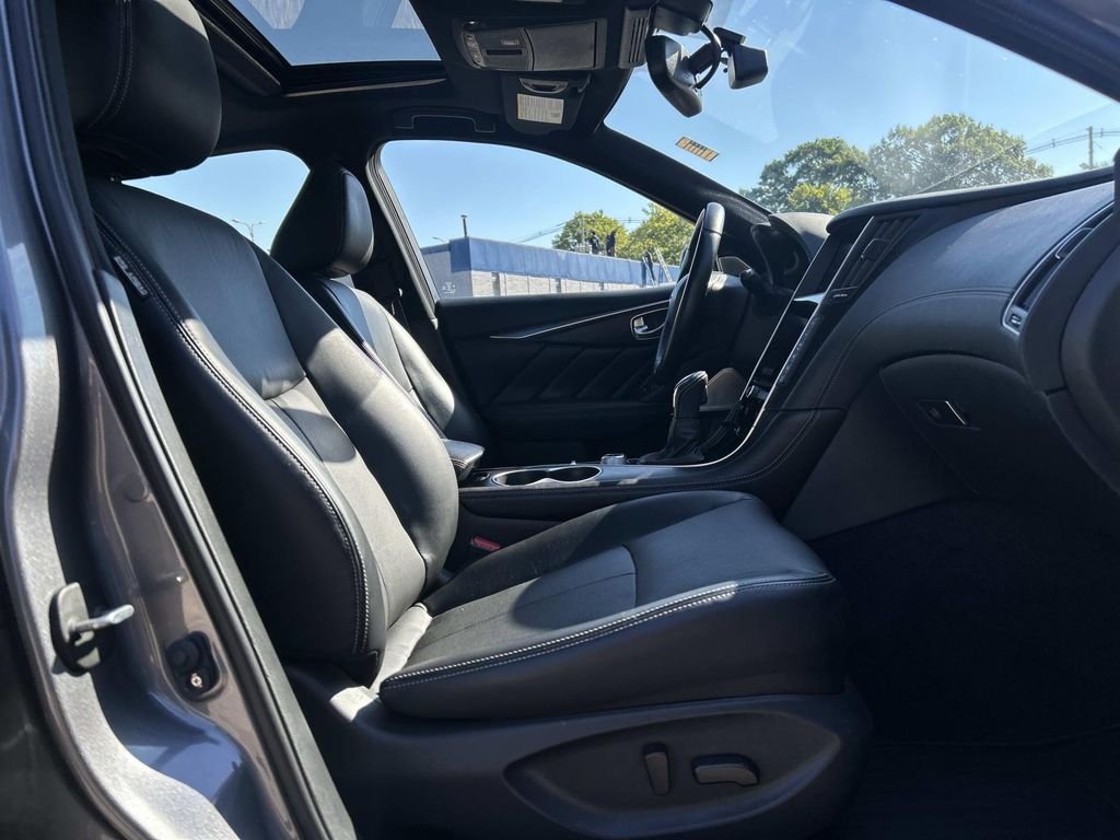 Used 2023 Gray INFINITI SENSORY image 18