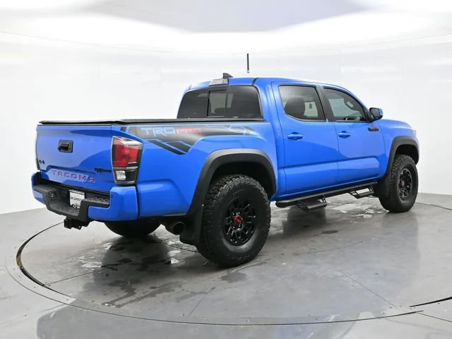 Used 2019 Voodoo Blue Toyota SR image 7