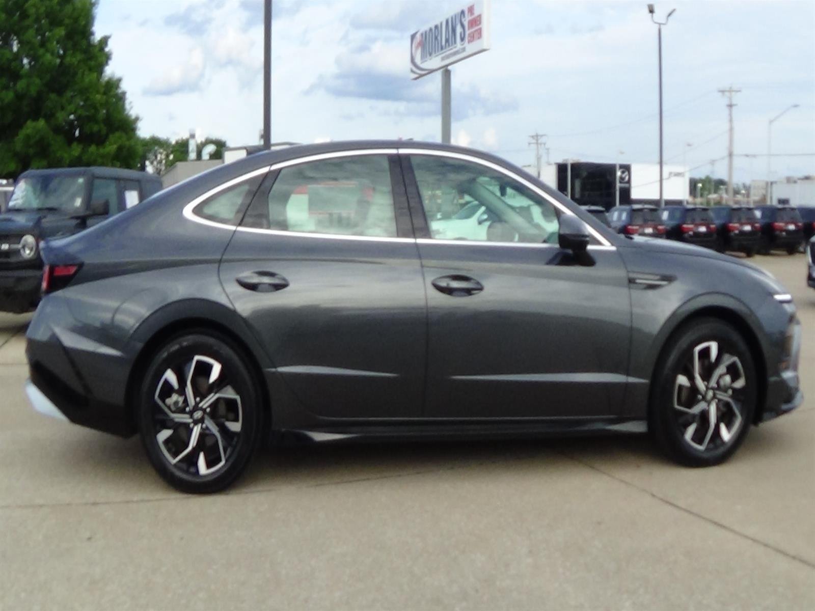 Certified Used 2025 Portofino Gray Metallic (t2g) Hyundai SEL image 5