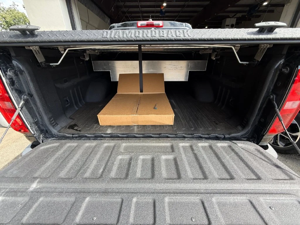 Used 2019 Black Chevrolet Z71 image 19