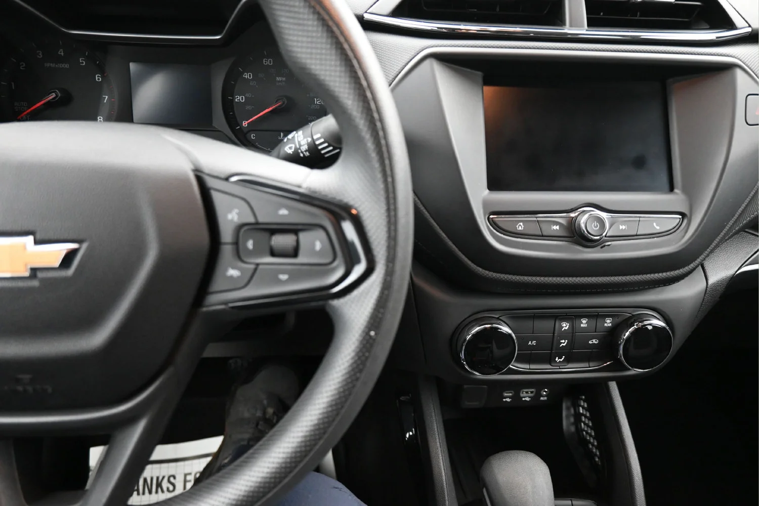 Used 2023 STERLING GRAY METALLIC Chevrolet LS image 19