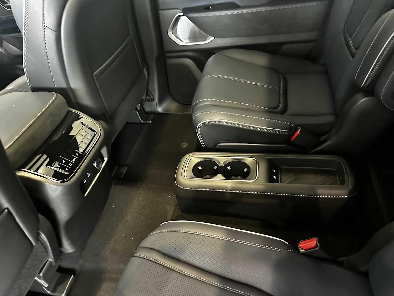 New 2027 2T DYNAMIC META INFINITI Sport 4WD image 13