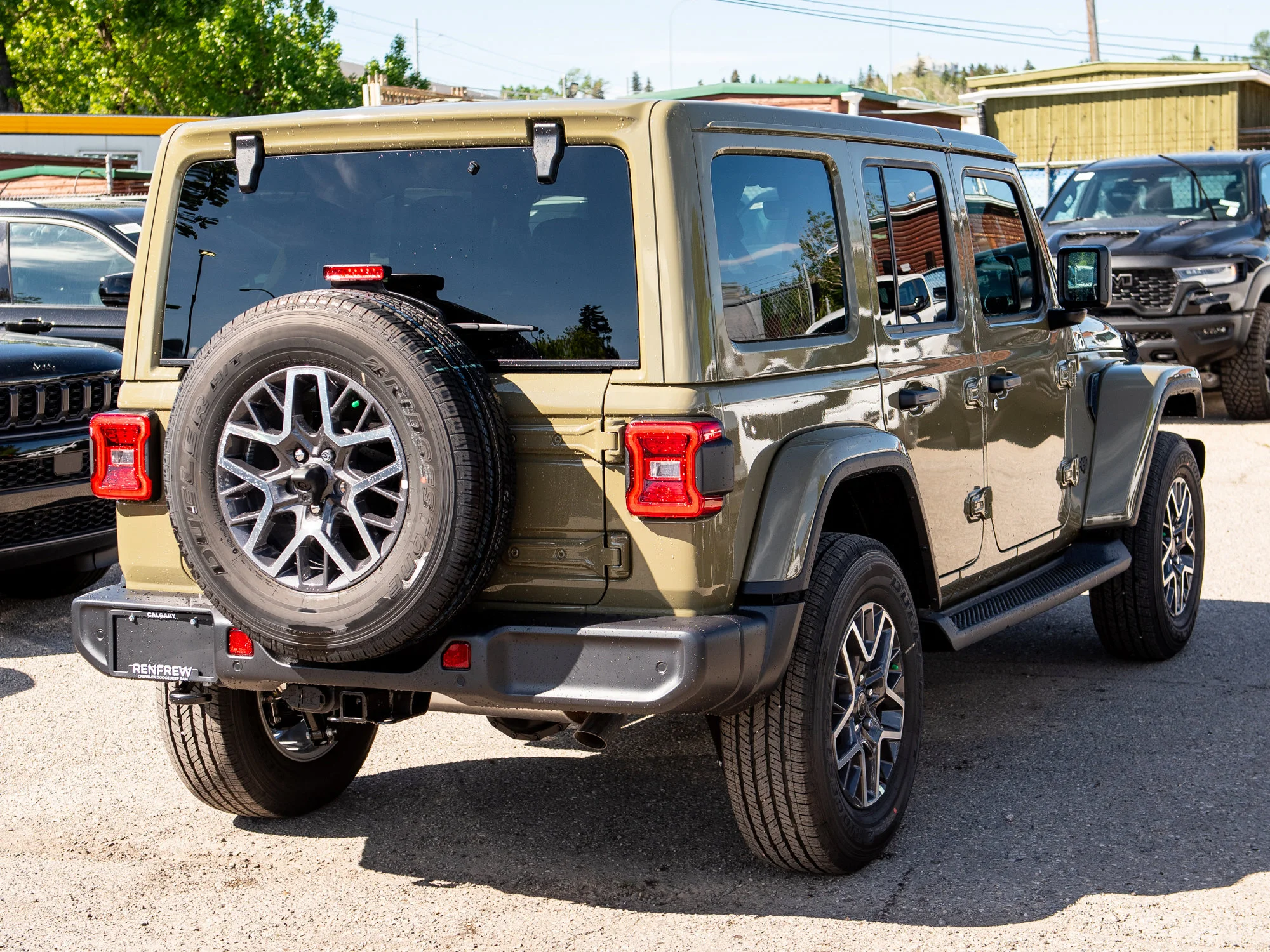 New 2026 41 Jeep Sahara* image 5