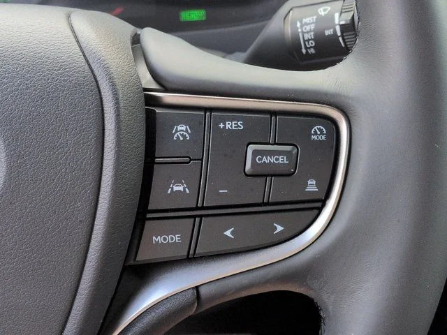 Certified Used 2025 White Lexus 300h image 25