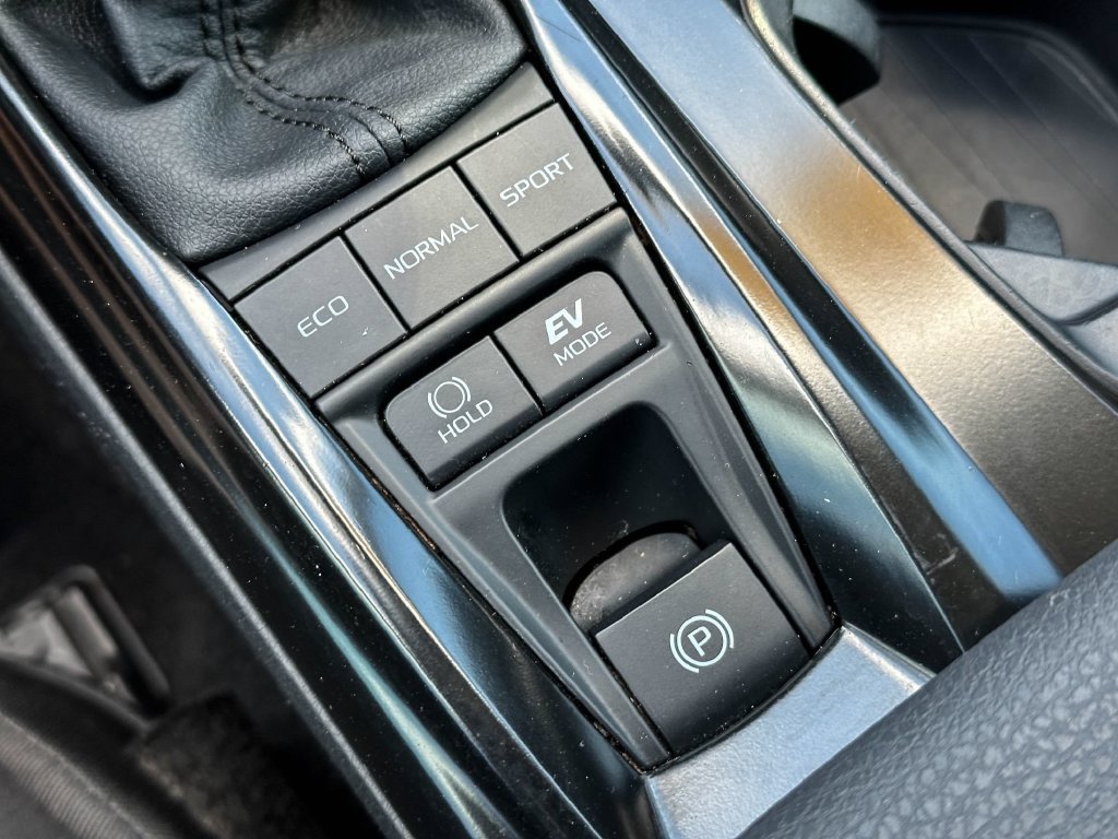 Certified Used 2025 Gray Toyota SR5 image 34