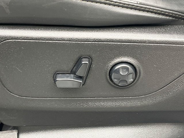 Used 2020 Bright White Clearcoat Ram Rebel image 10