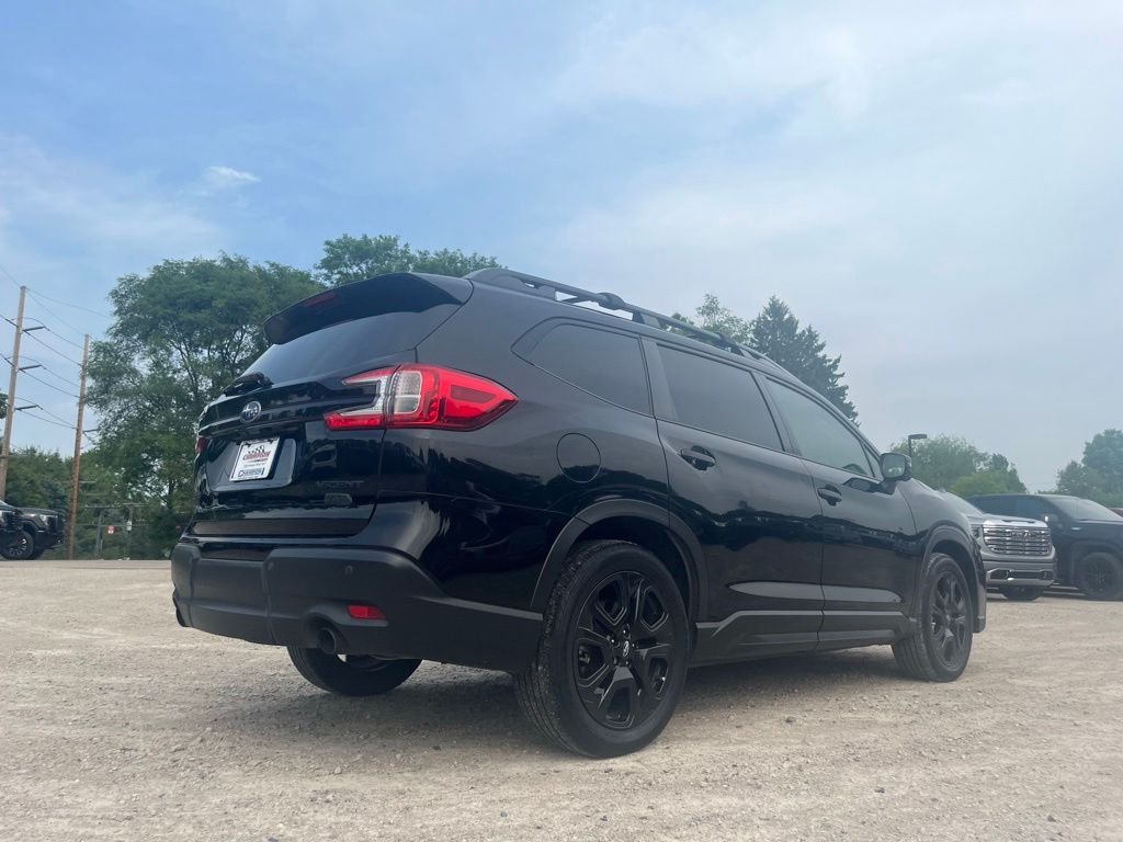 Used 2023 Crystal Black Silica Subaru Onyx Edition image 5
