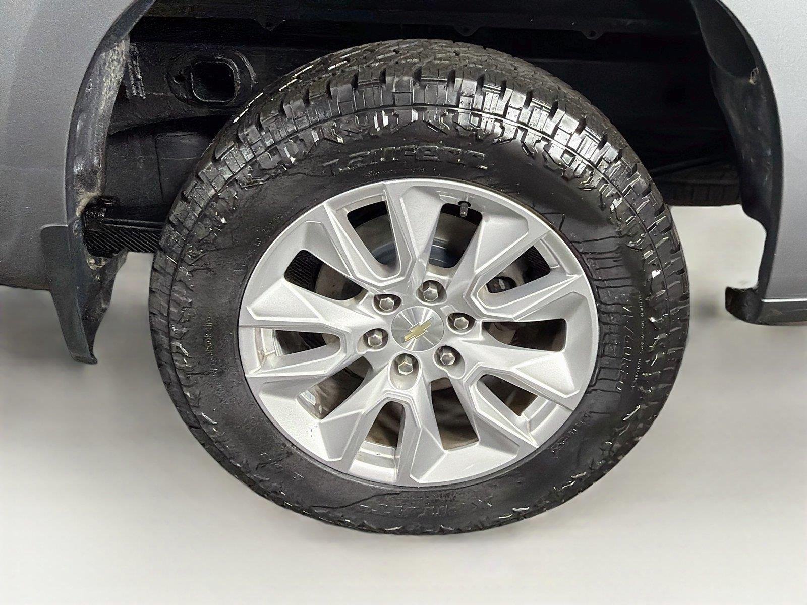 Used 2020 SATIN STEEL METALLIC Chevrolet Custom image 35