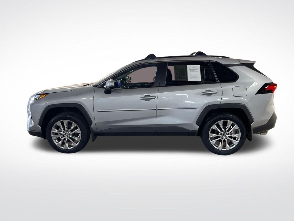Used 2024 Silver Toyota XLE Premium image 2