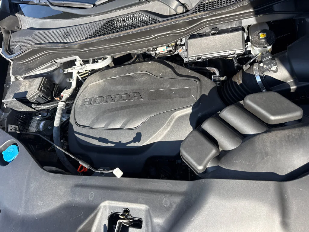Certified Used 2023 Lunar Silver Metallic Honda AWD RTL-E image 72