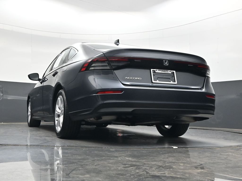 Used 2024  Honda LX image 30