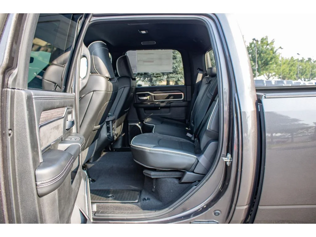 New 2026 Granite Crystal Metallic Clearcoat Ram Laramie image 16