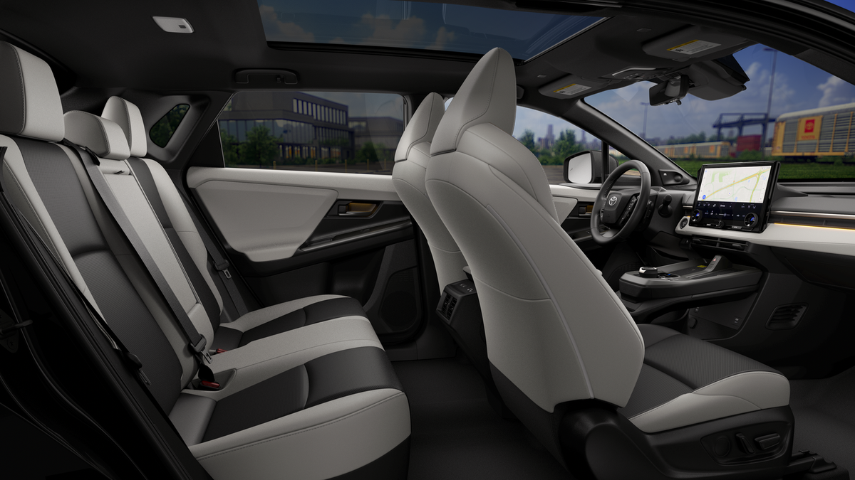 New 2027 Wind Chill Pearl with Midnight Black Metallic roof Toyota Limited image 21