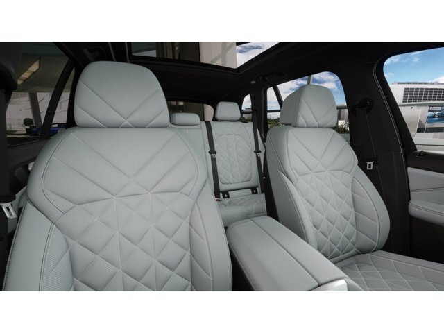 New 2026 White BMW X5 40i image 11