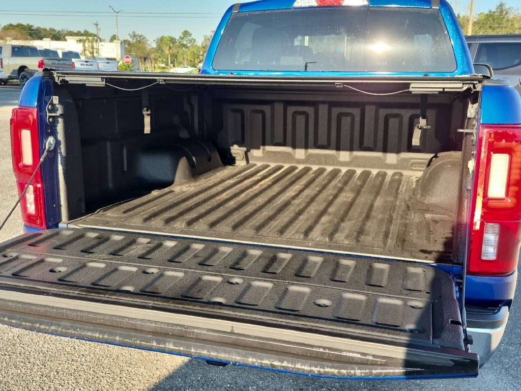 Used 2020 Blue Ford XLT image 29