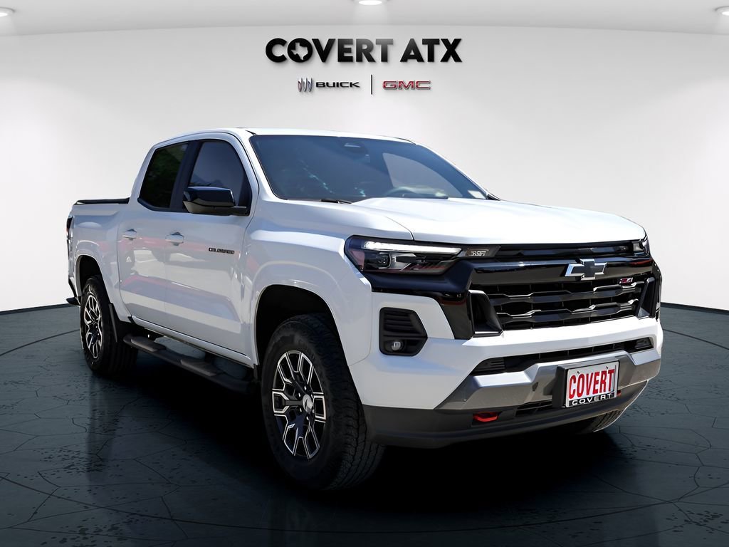 Used 2024 Summit White Chevrolet Z71 image 9