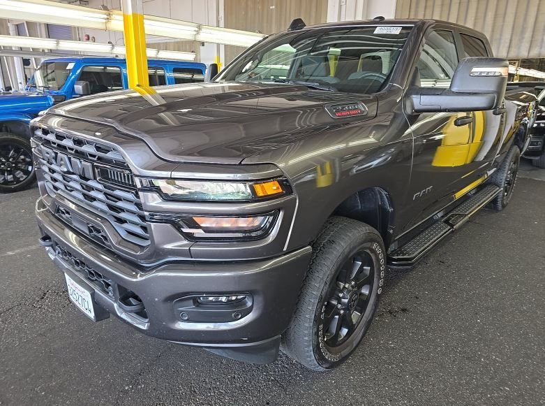 Used 2025 Gray Ram Big Horn image 1