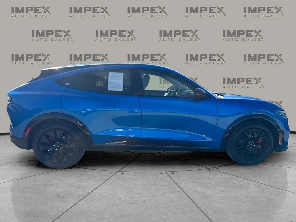 Used 2025 Blue Ford Premium image 6