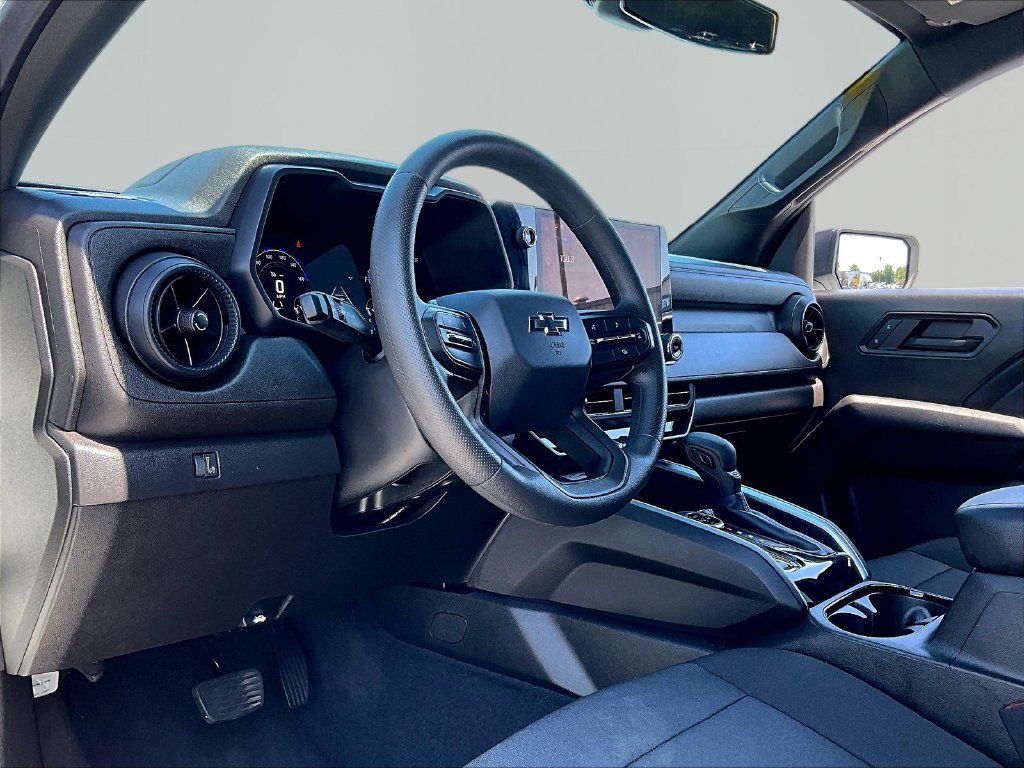 Used 2024 Summit White Chevrolet Trail Boss image 8