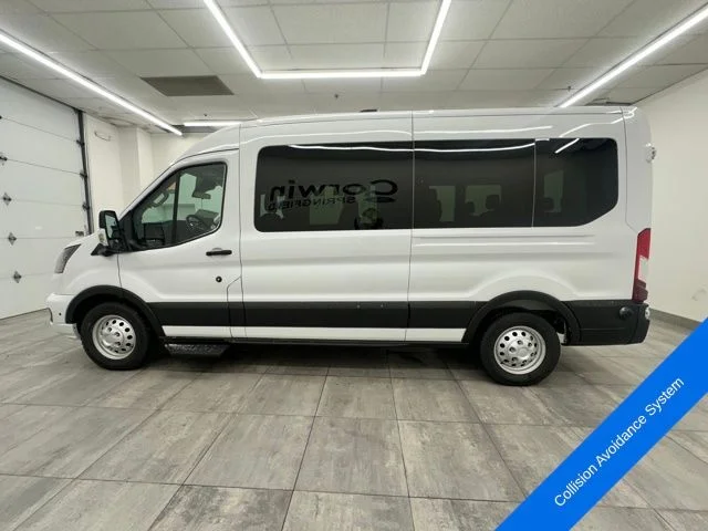 New 2026 Oxford White Ford Passenger Van XLT image 2