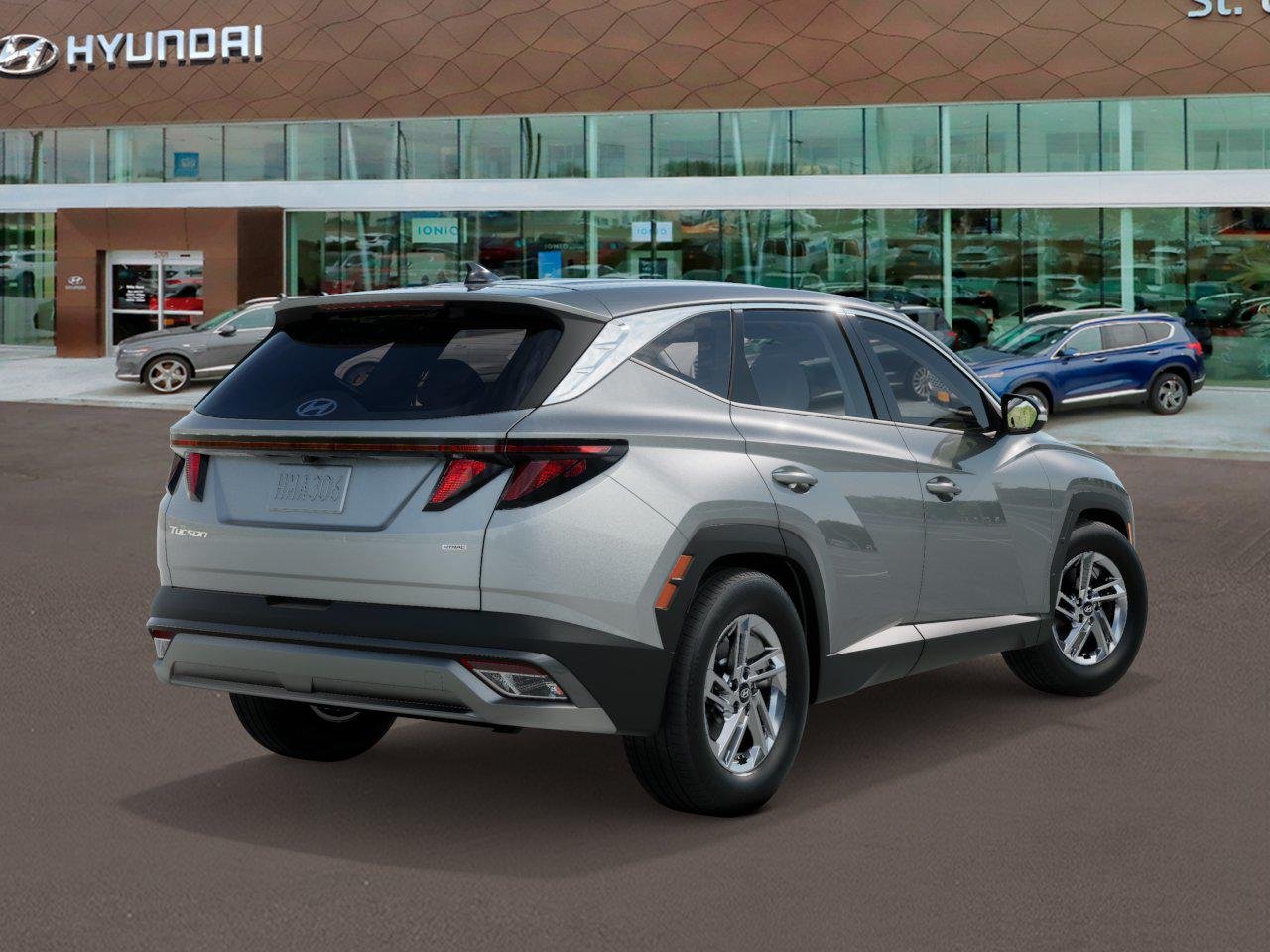 New 2026 Shimmering Silver Hyundai SE AWD image 4