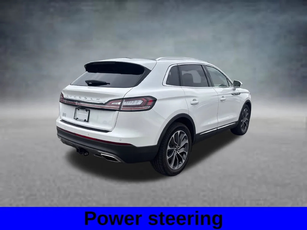 Used 2022 White Metallic Lincoln Reserve image 7