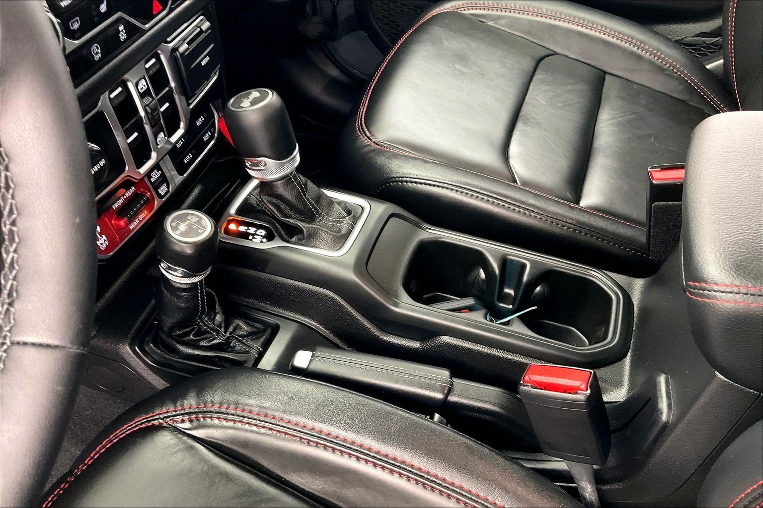 Used 2026 Anvil Clearcoat Jeep Rubicon X image 16
