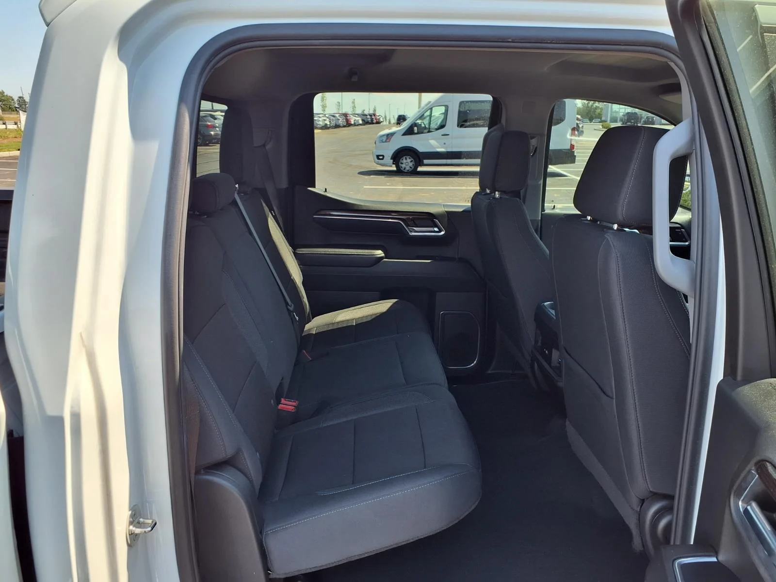 Used 2024 Summit White Chevrolet RST image 28