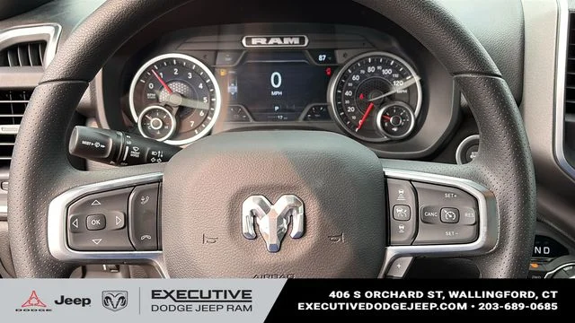 New 2026 Diamond Black Crystal Pearlcoat RAM Express image 10