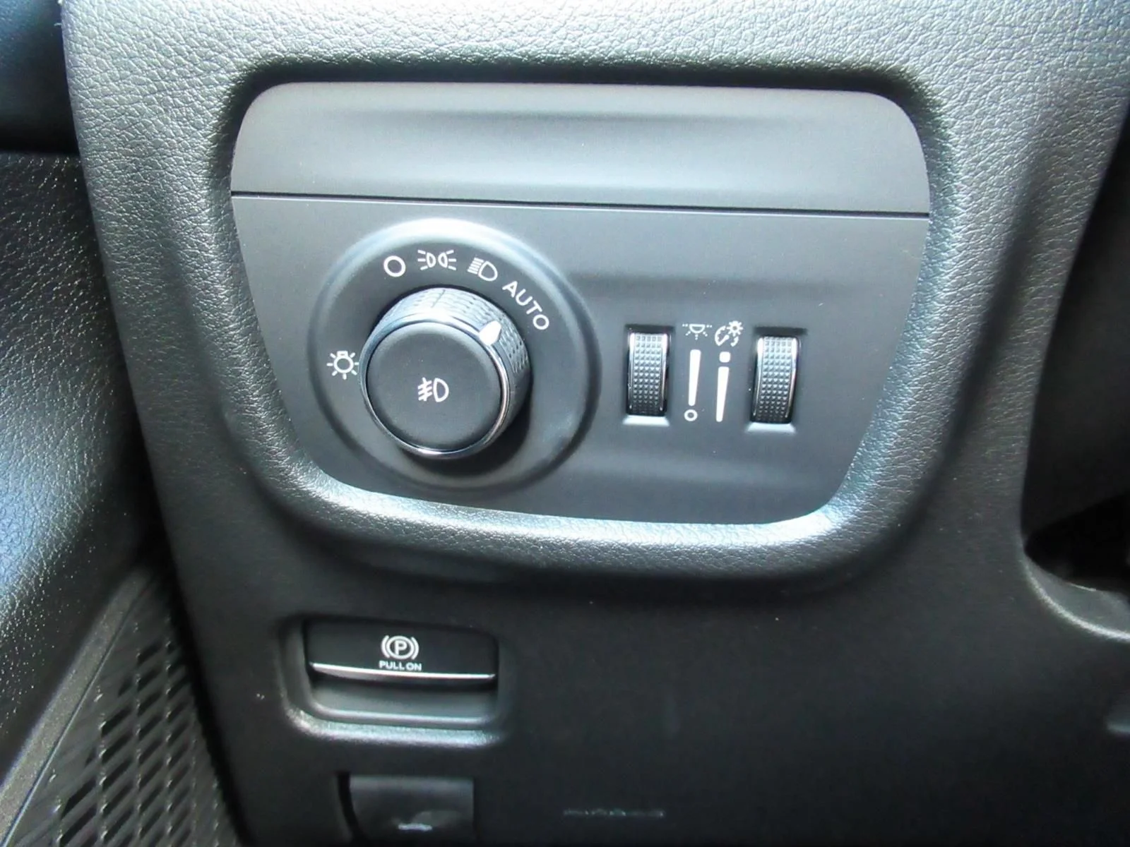 New 2026 Steel Blue Exterior Paint Jeep Limited image 22