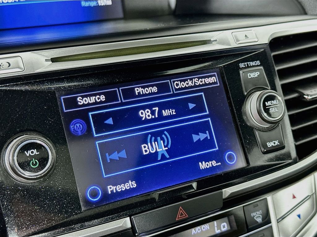 Used 2013  Honda EX-L image 15