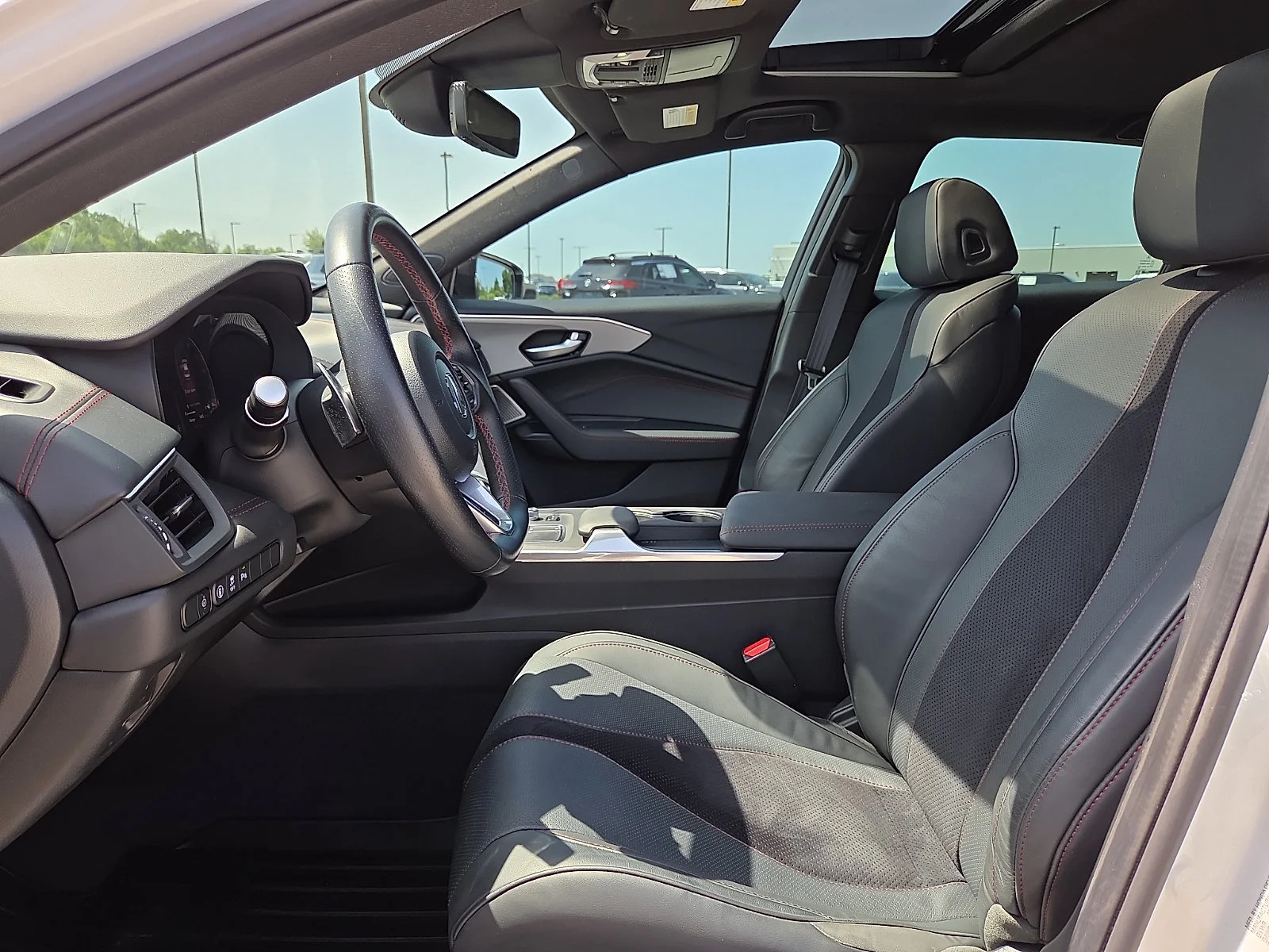 Used 2025 Platinum White Pearl Acura w/A-Spec Package image 15