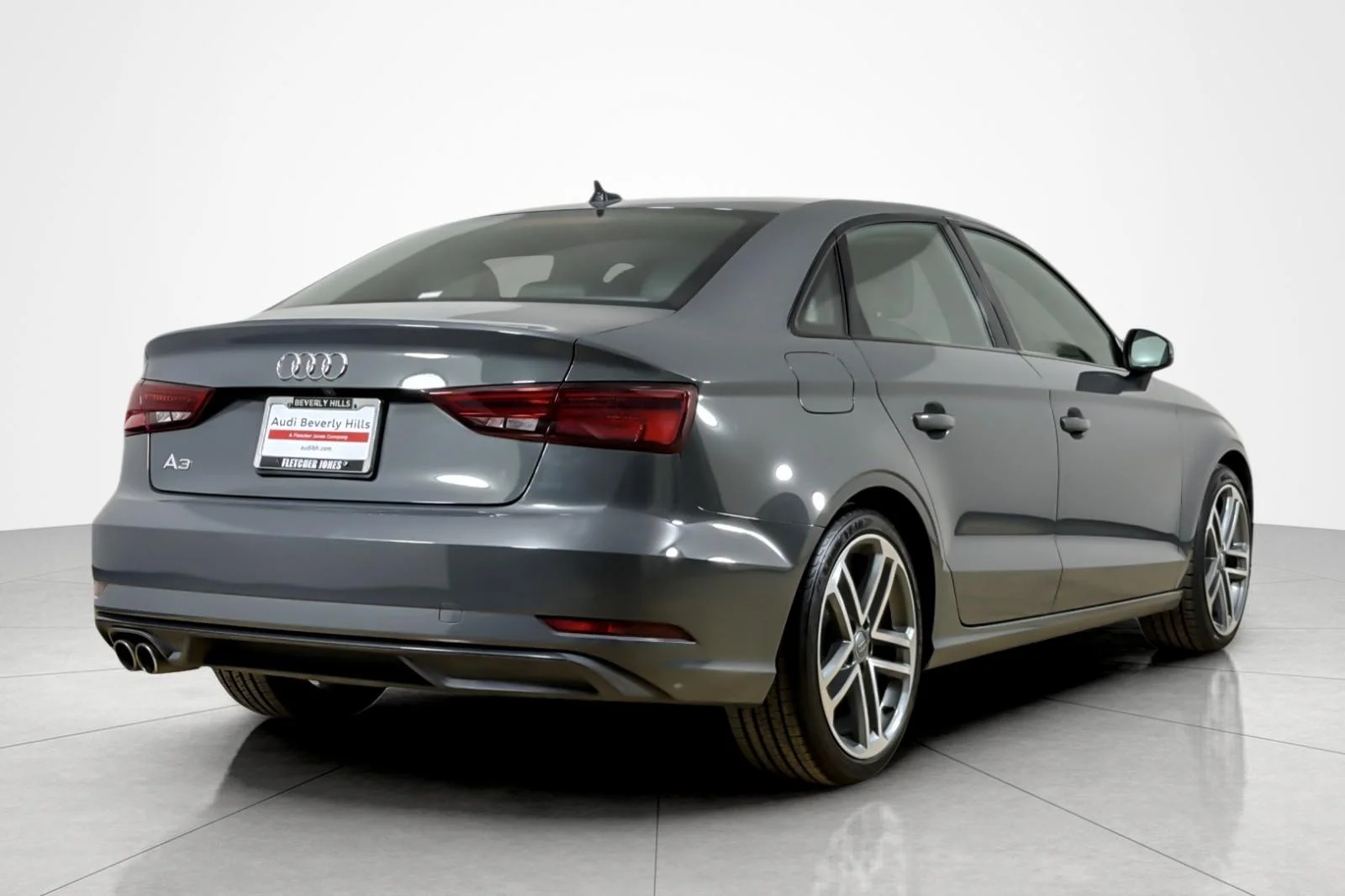 Used 2019 Nano Gray Metallic Audi Premium 40 TFSI image 5