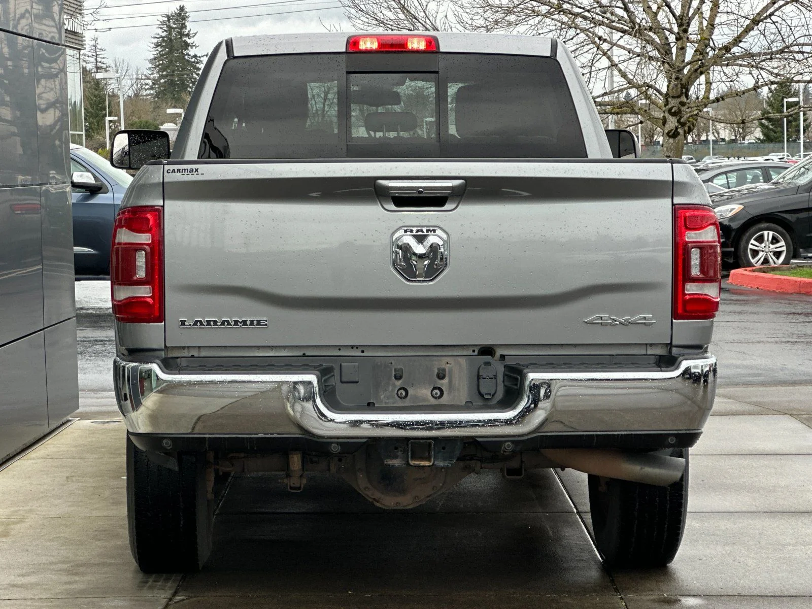 Used 2022 Billet Silver Metallic Clearcoat Ram Laramie image 4