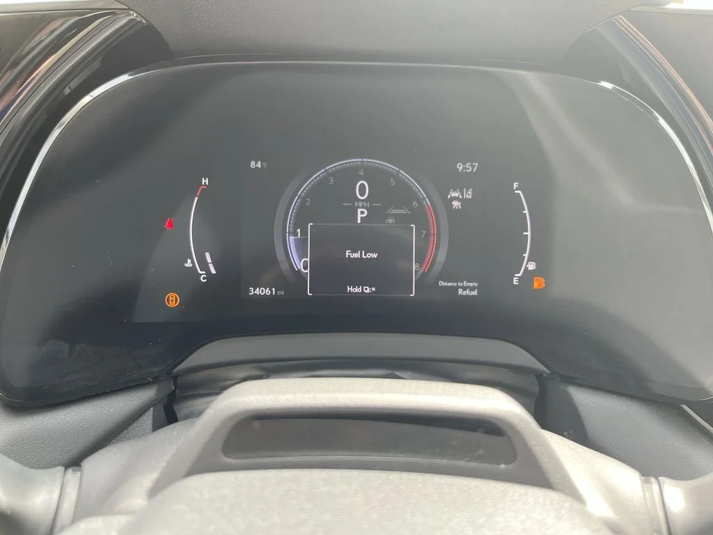 Used 2023 Silver Lexus 350 Luxury image 15