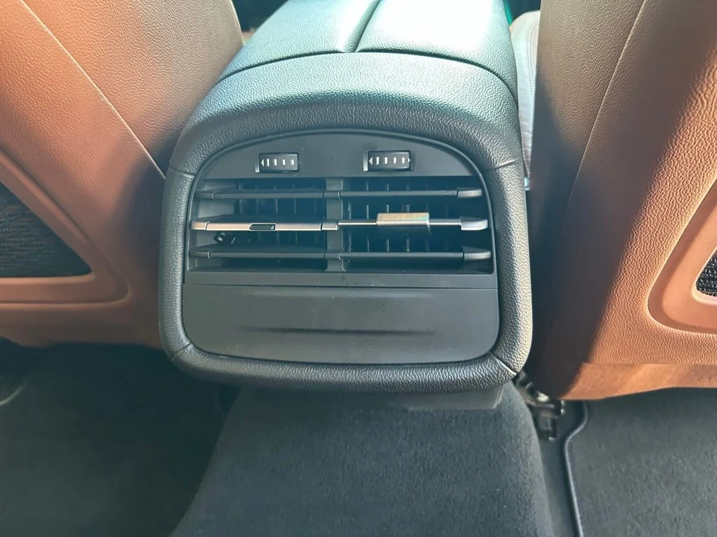 Used 2014 Gray Maserati Base image 31