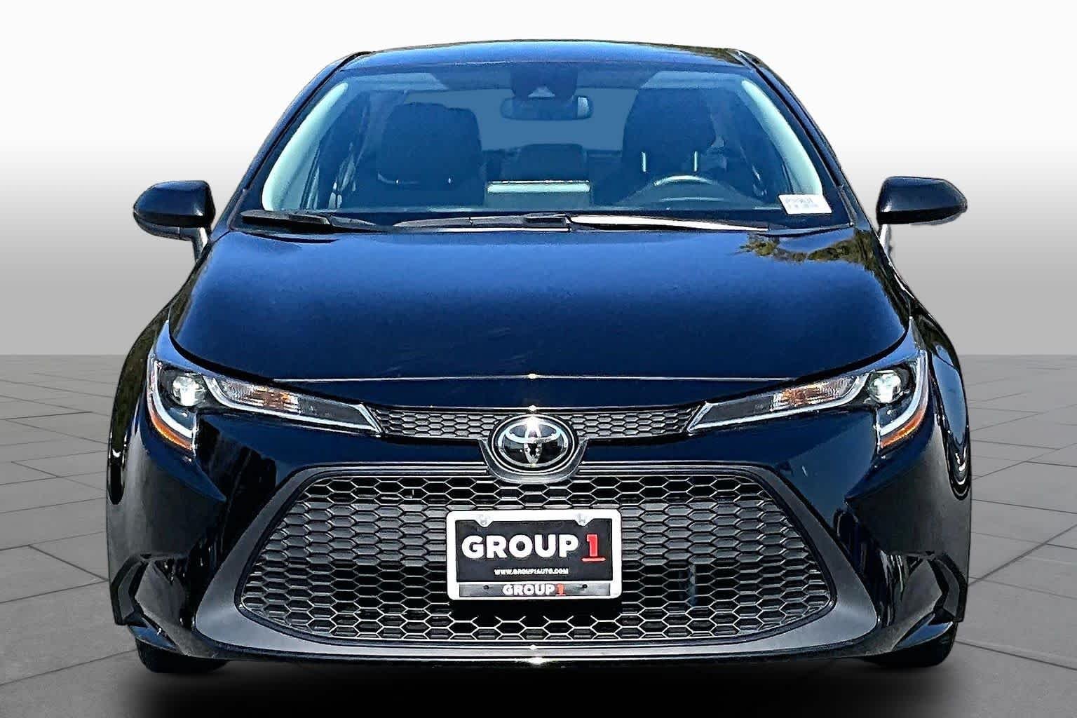 Used 2022 Black Sand Pearl Toyota LE image 4