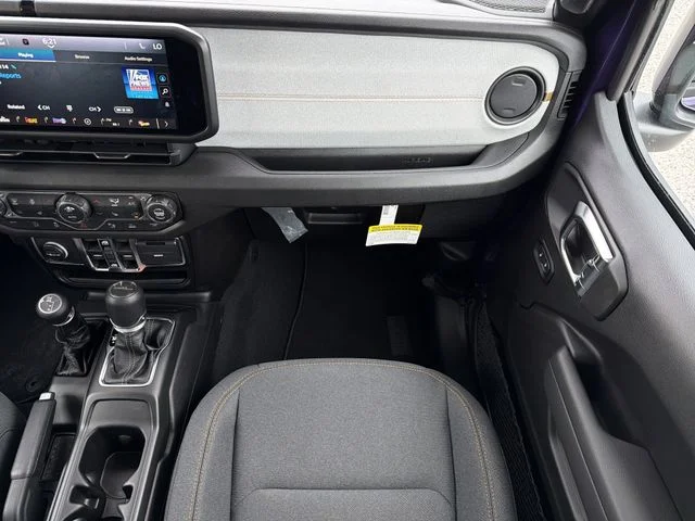 New 2026 Reign Exterior Paint Jeep Sport S image 15