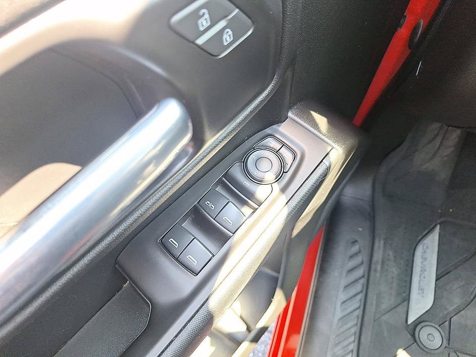 Used 2021 Red Hot Chevrolet Custom image 10