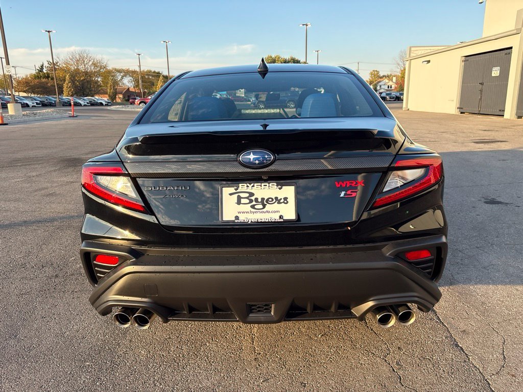 New 2026 CRYSTAL BLACK SILICA Subaru tS image 4