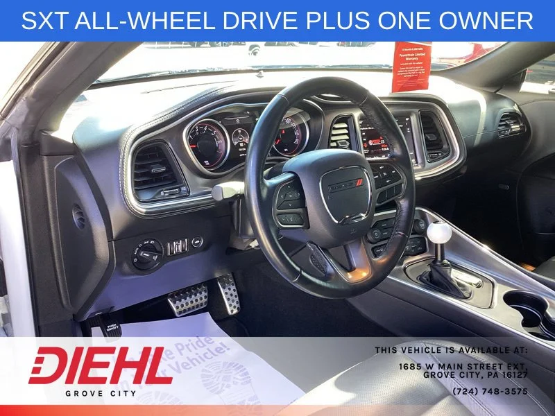 Used 2021 White Dodge SXT image 19