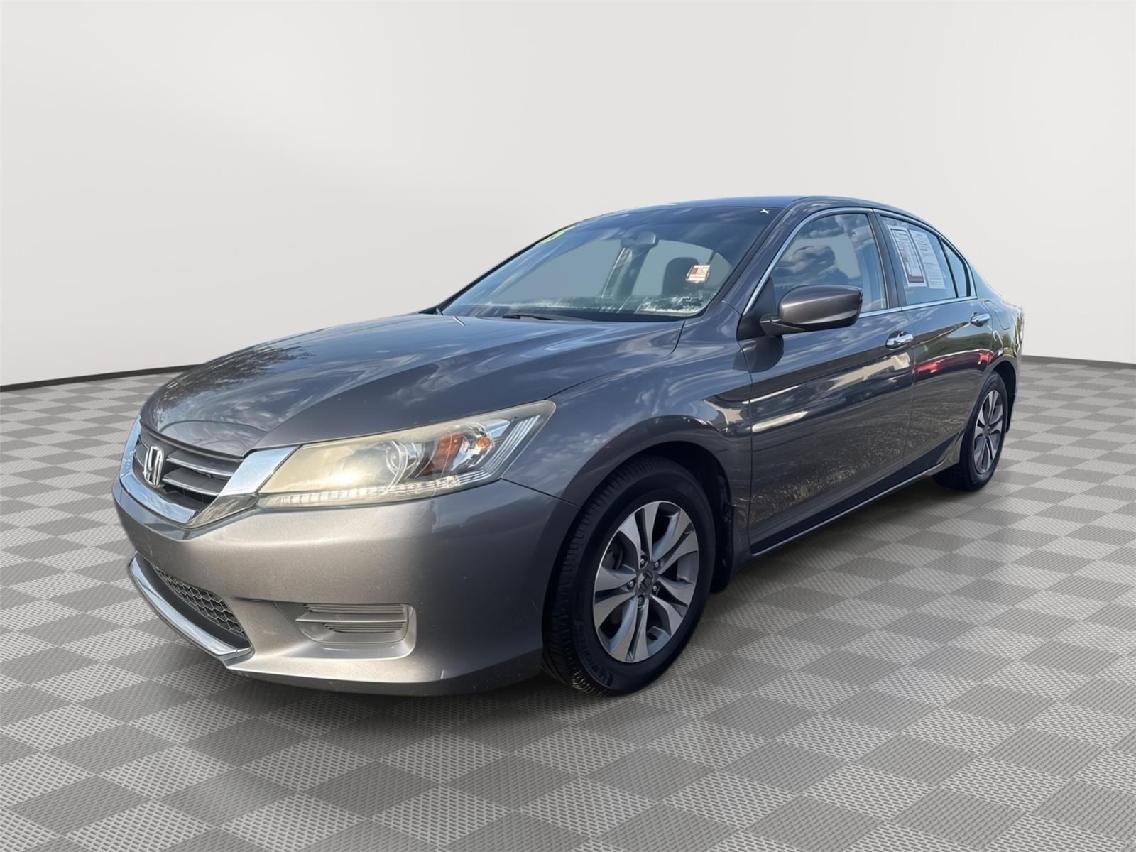 Used 2015 Honda Accord LX with VIN 1HGCR2F35FA084806 for sale in Kansas City