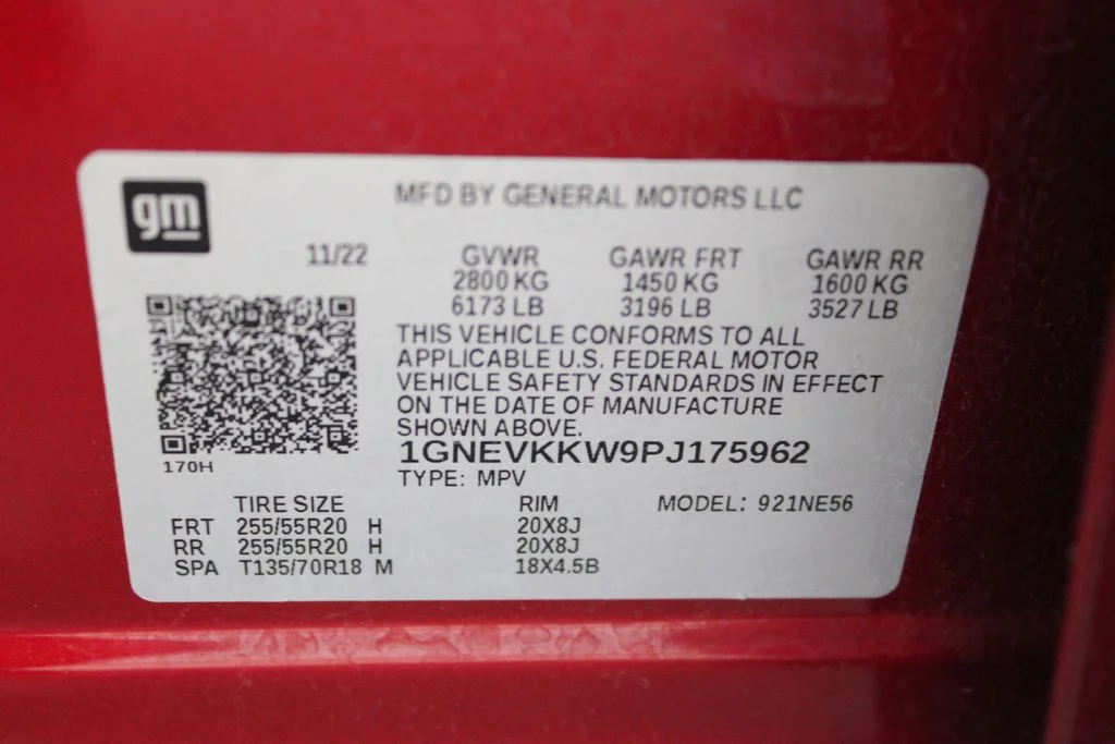 Used 2023 Red Chevrolet Premier image 32