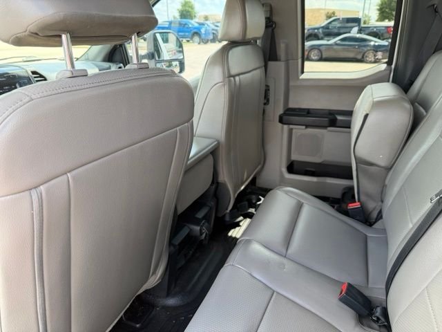 Used 2022 White Ford XL image 22